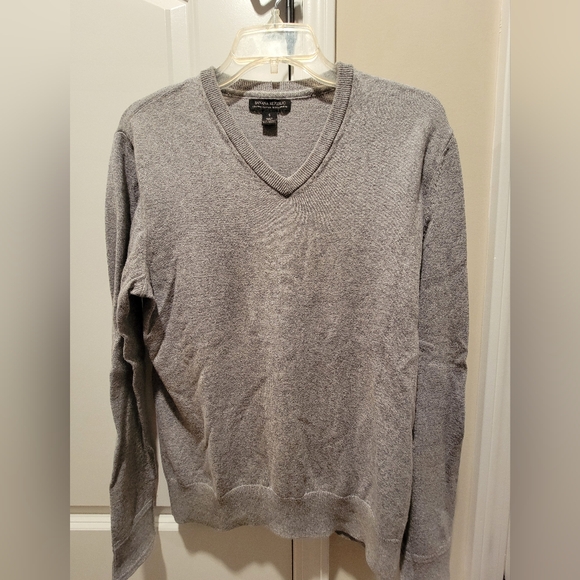 Banana Republic Other - Banana Republic Men's Heather Gray V-Neck Cashmere Blend Sweater